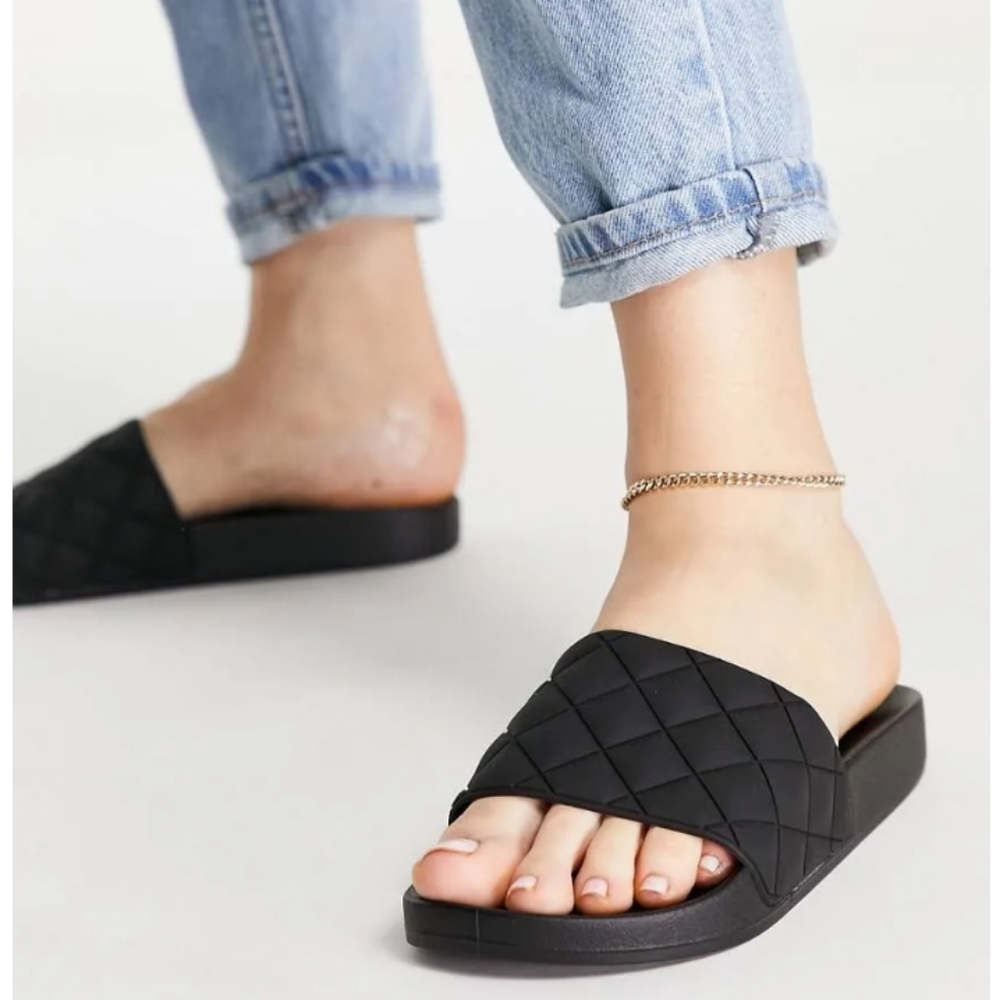 Mudd Quilted Slides - Black - 8.5